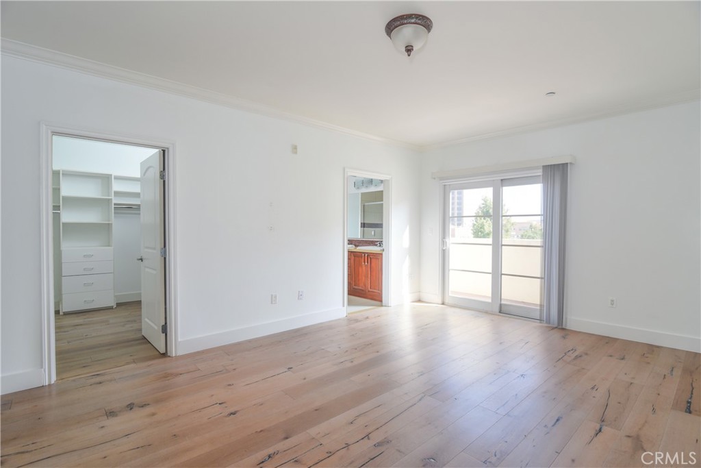 11848 Kiowa Avenue 104