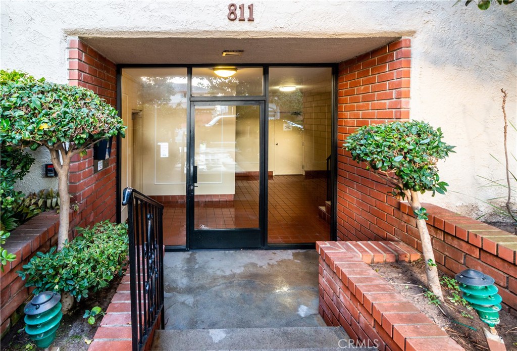 811 6th Street 204
