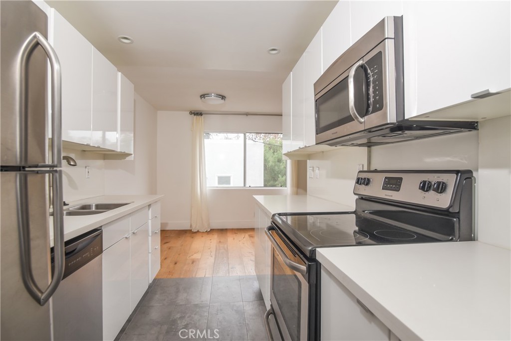 811 6th Street 204