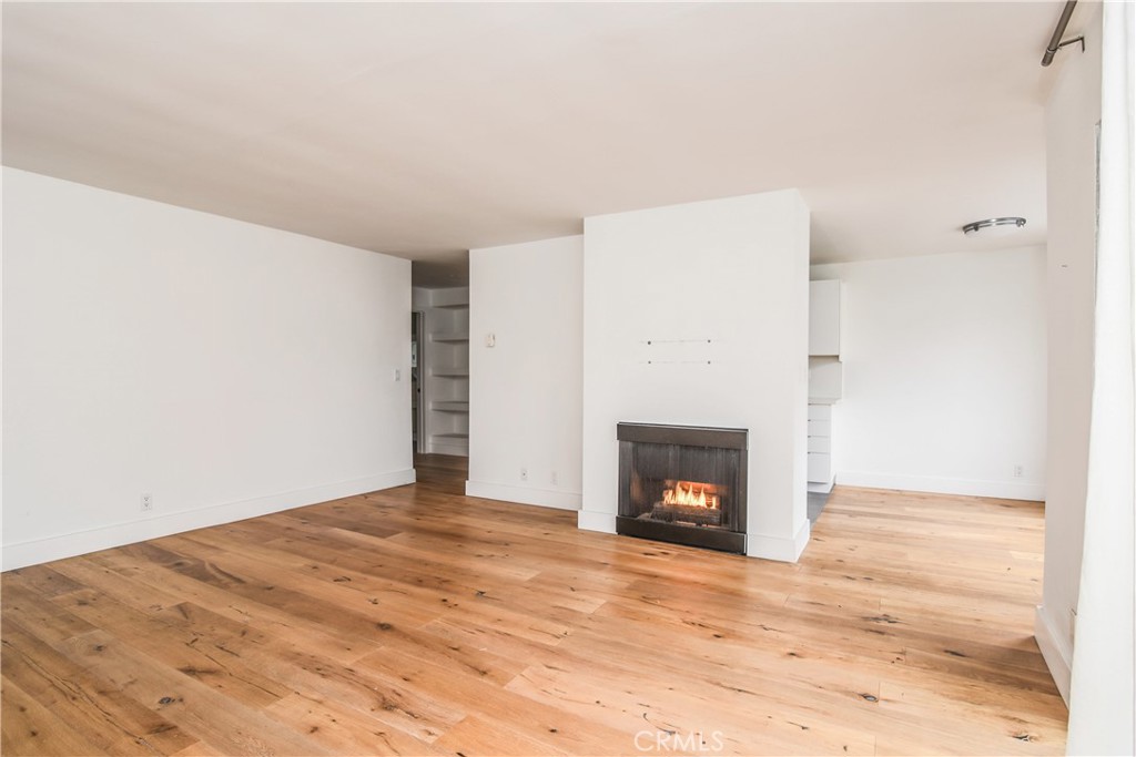 811 6th Street 204
