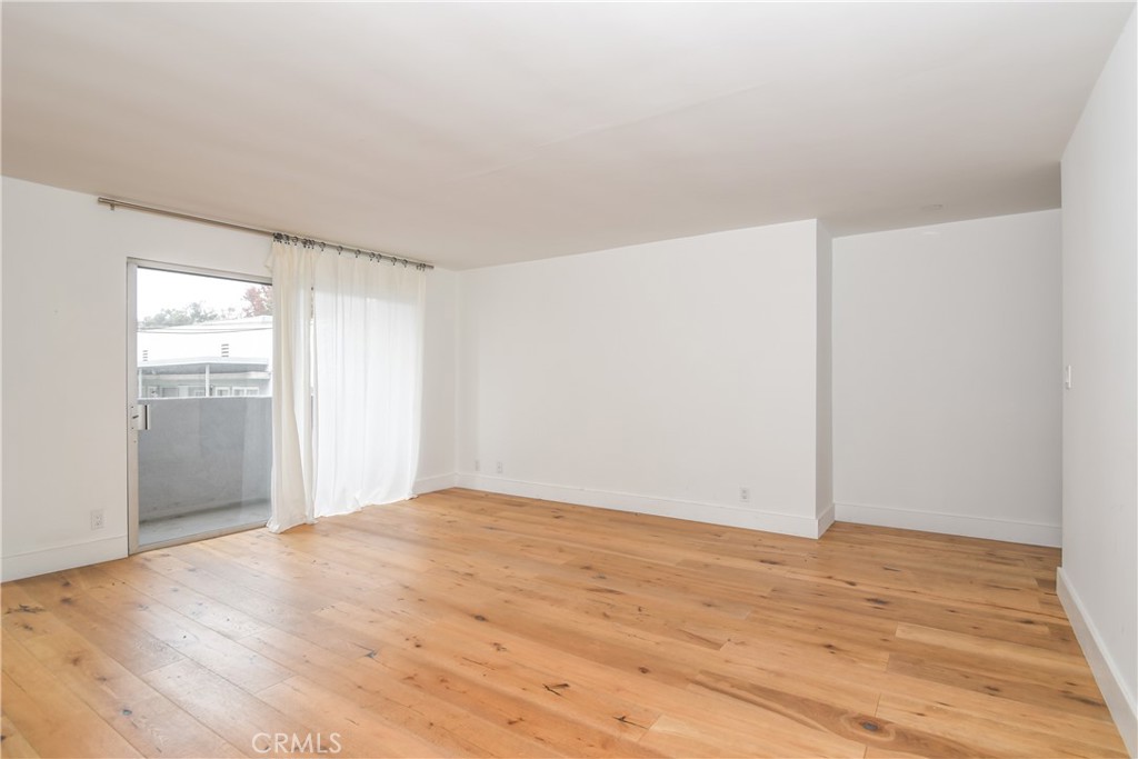 811 6th Street 204
