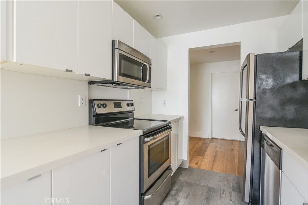 811 6th Street 204