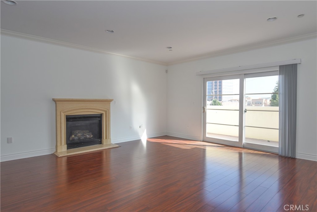 11848 Kiowa Avenue 302