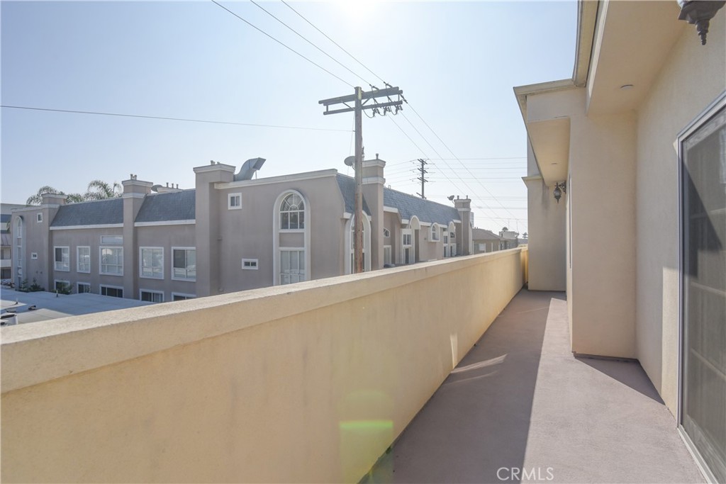 11848 Kiowa Avenue 302