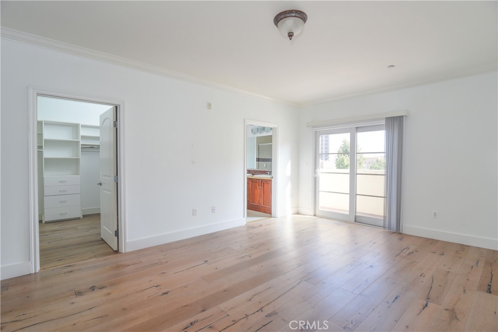 11848 Kiowa Avenue 302