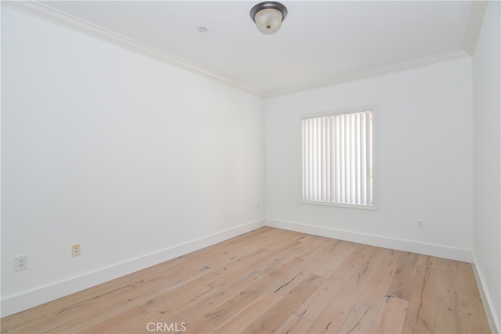 11848 Kiowa Avenue 302