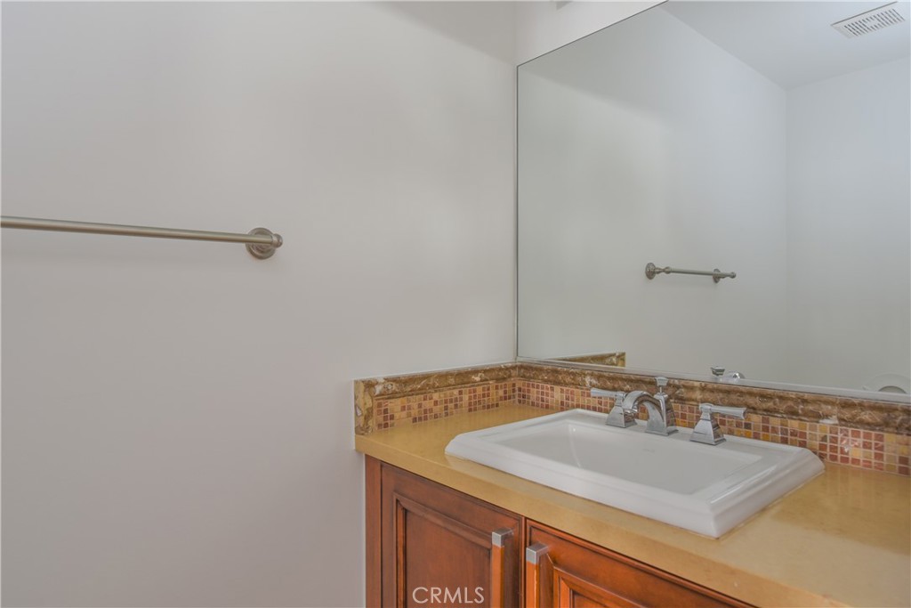 11848 Kiowa Avenue 302