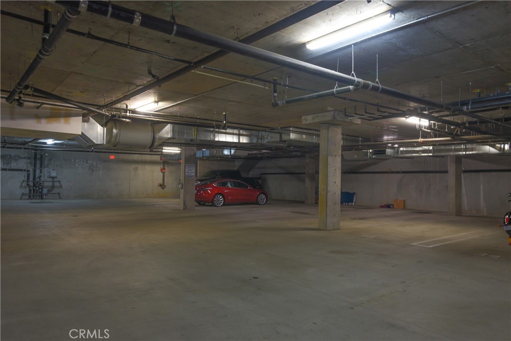 11925 KLING Street 409