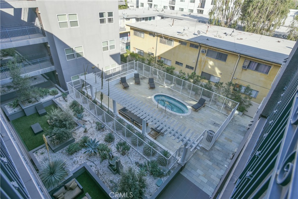 11925 KLING Street 409