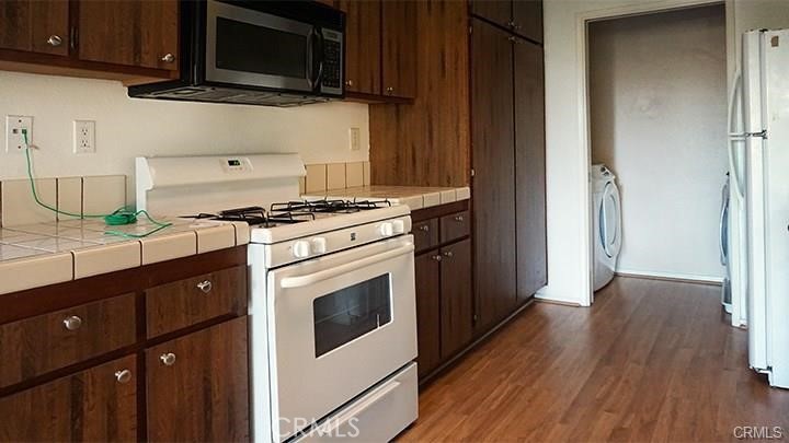 4210 Fiesta way # 4
