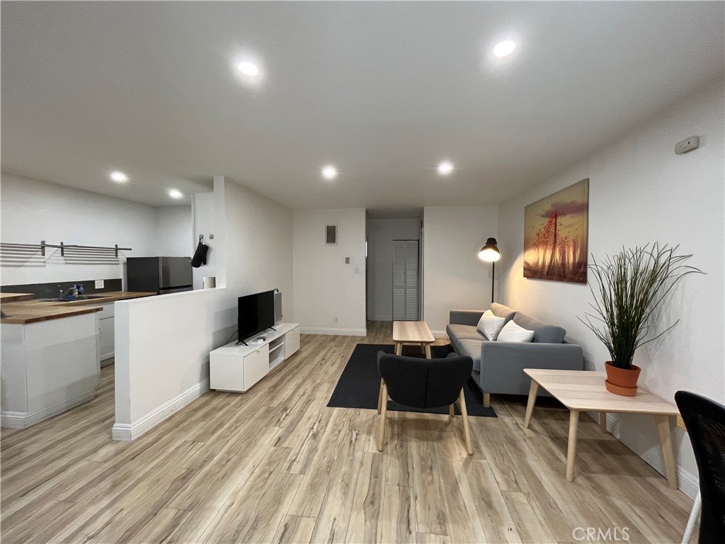 1114 6th Street 9