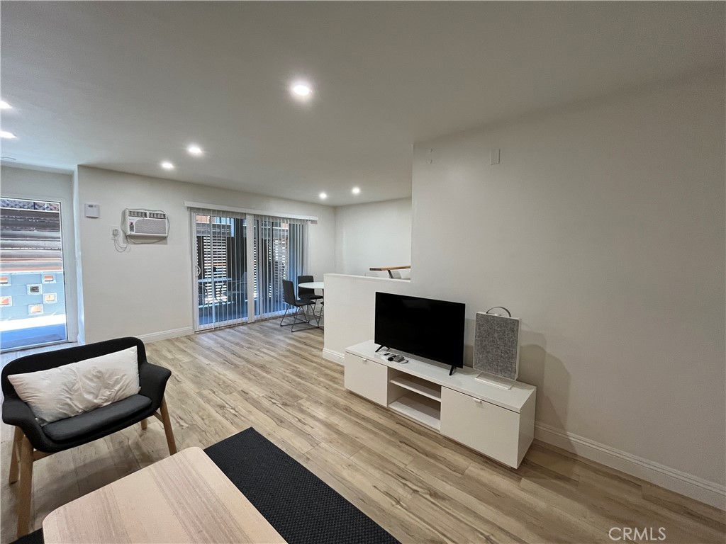 1114 6th Street 9