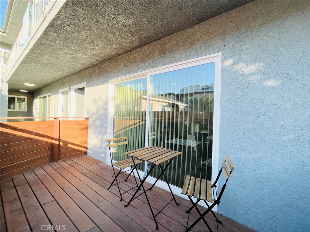 3864 Inglewood Boulevard 2