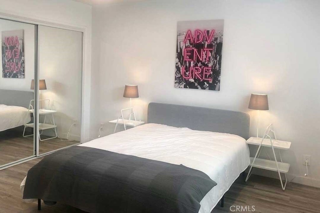 11825 National Boulevard 4