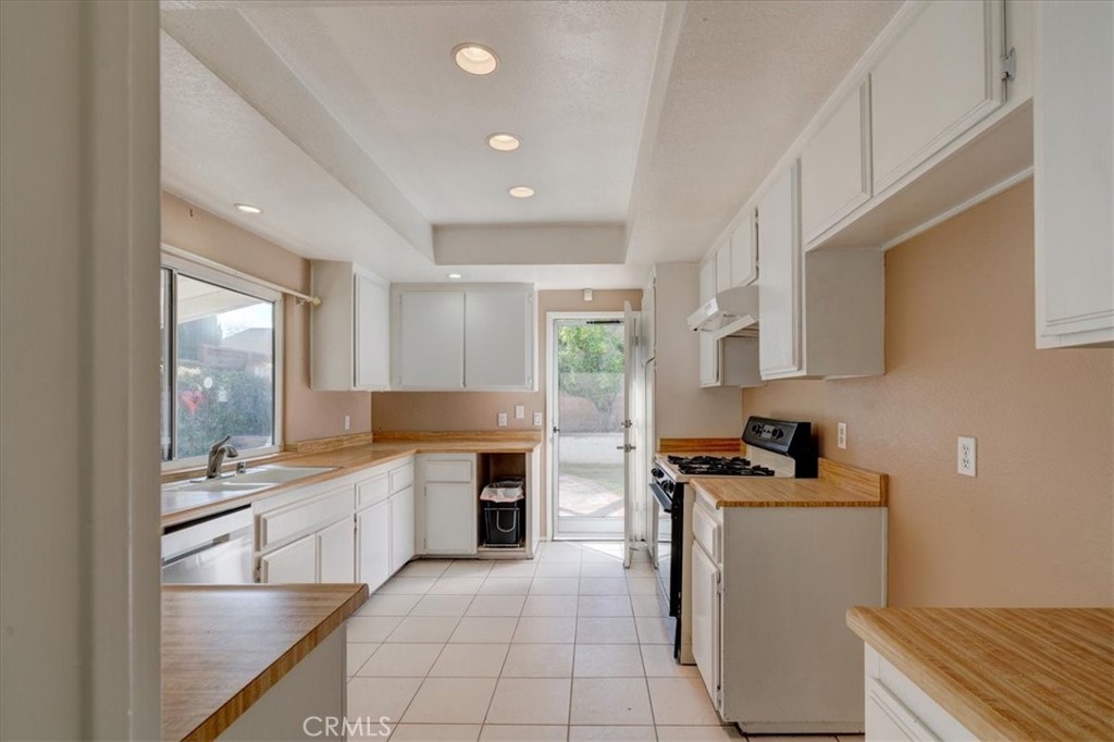 4333 Edminster Drive