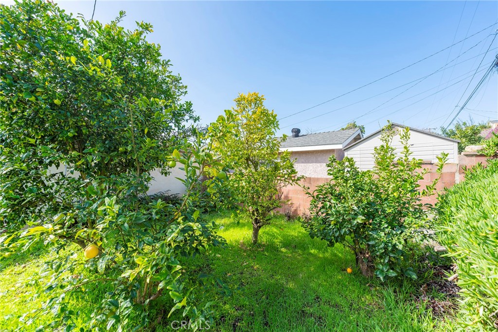 5105 W Carson Street