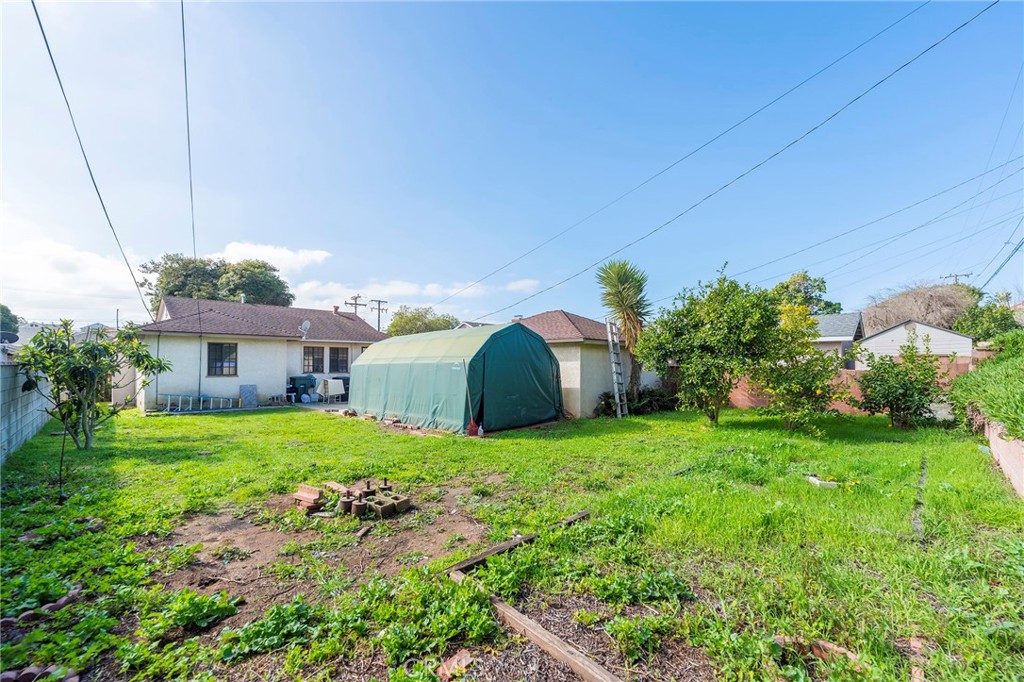 5105 W Carson Street