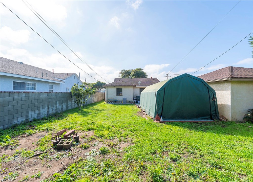 5105 W Carson Street