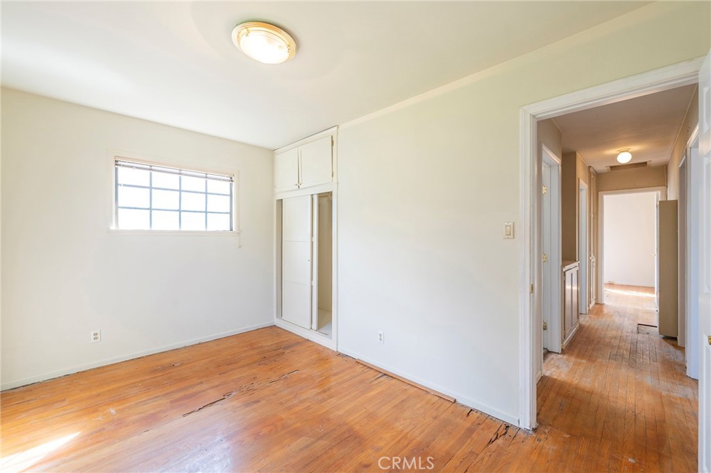 5105 W Carson Street