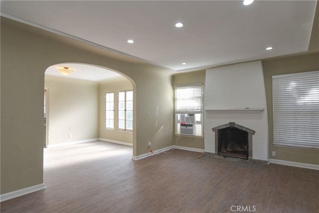 224 S Rexford Drive