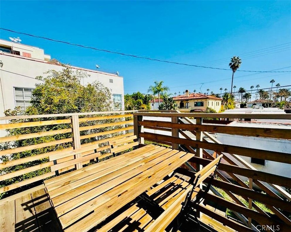 224 S Rexford Drive