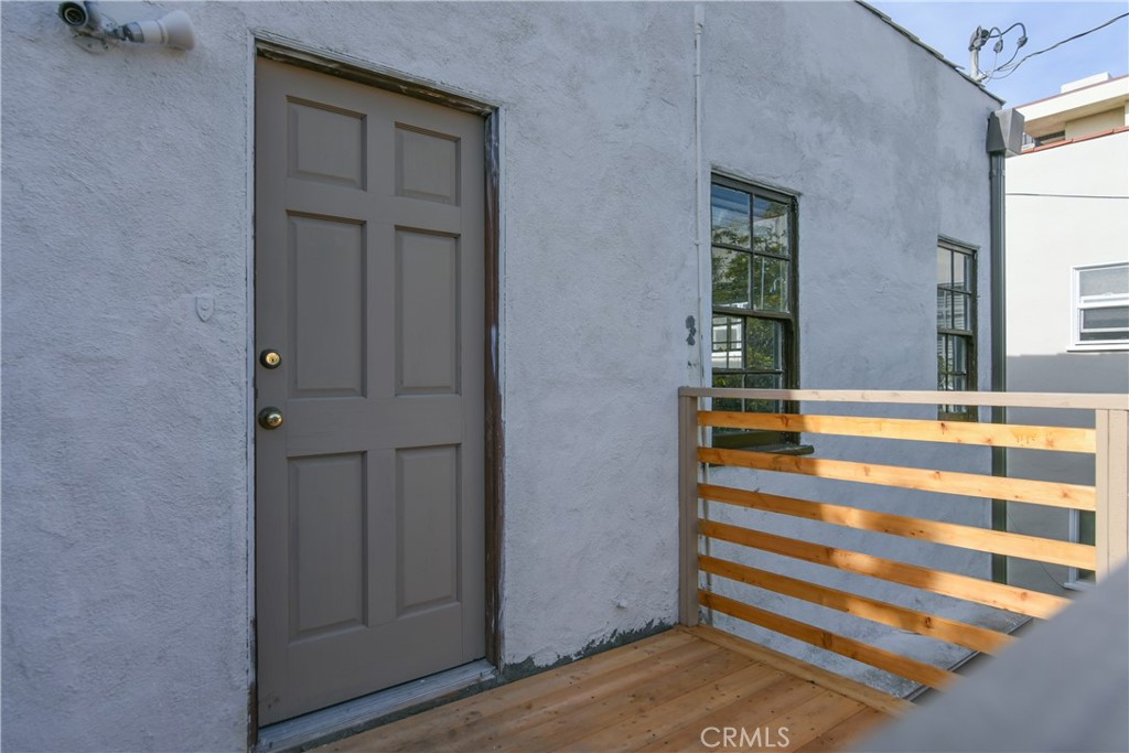224 S Rexford Drive