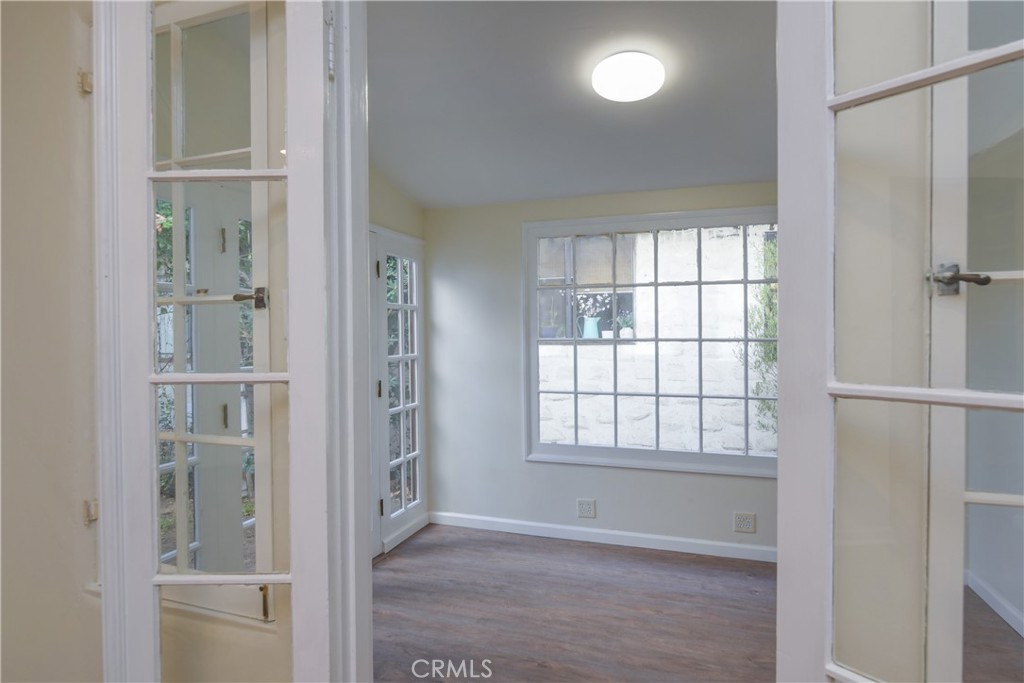 226 S Rexford Drive