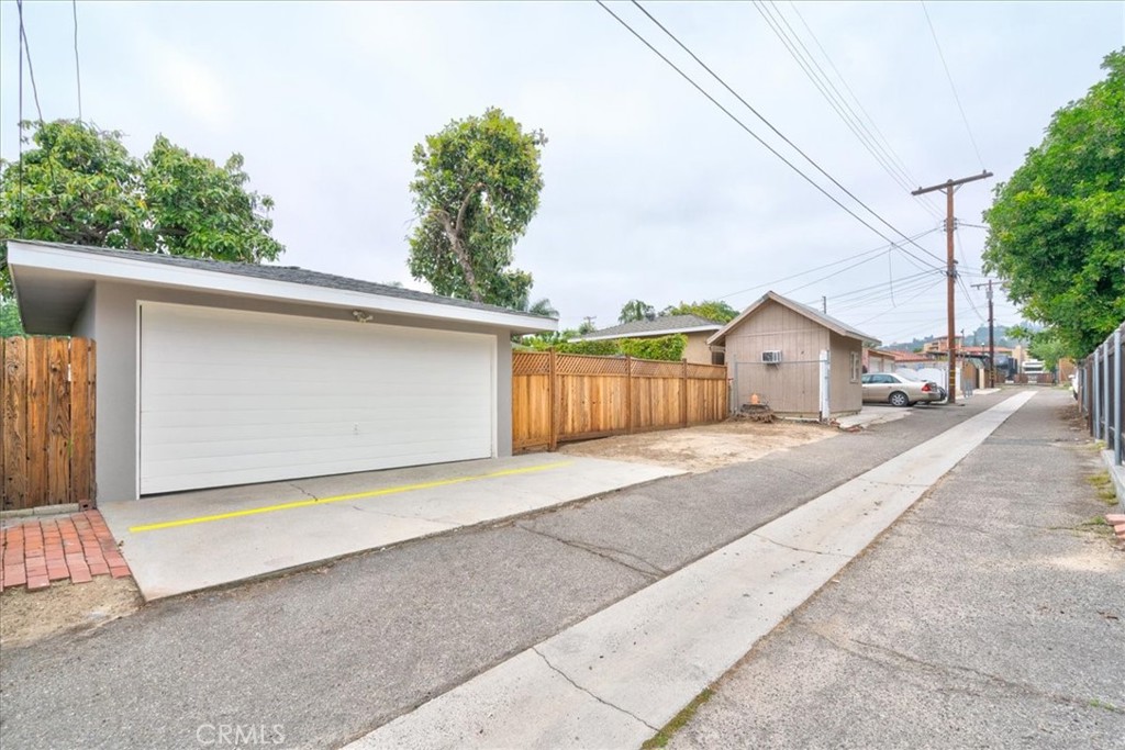 624 N Walnut Street