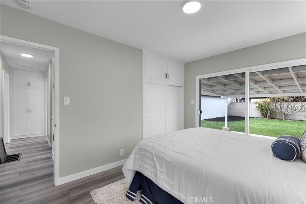 15007 Kornblum Avenue