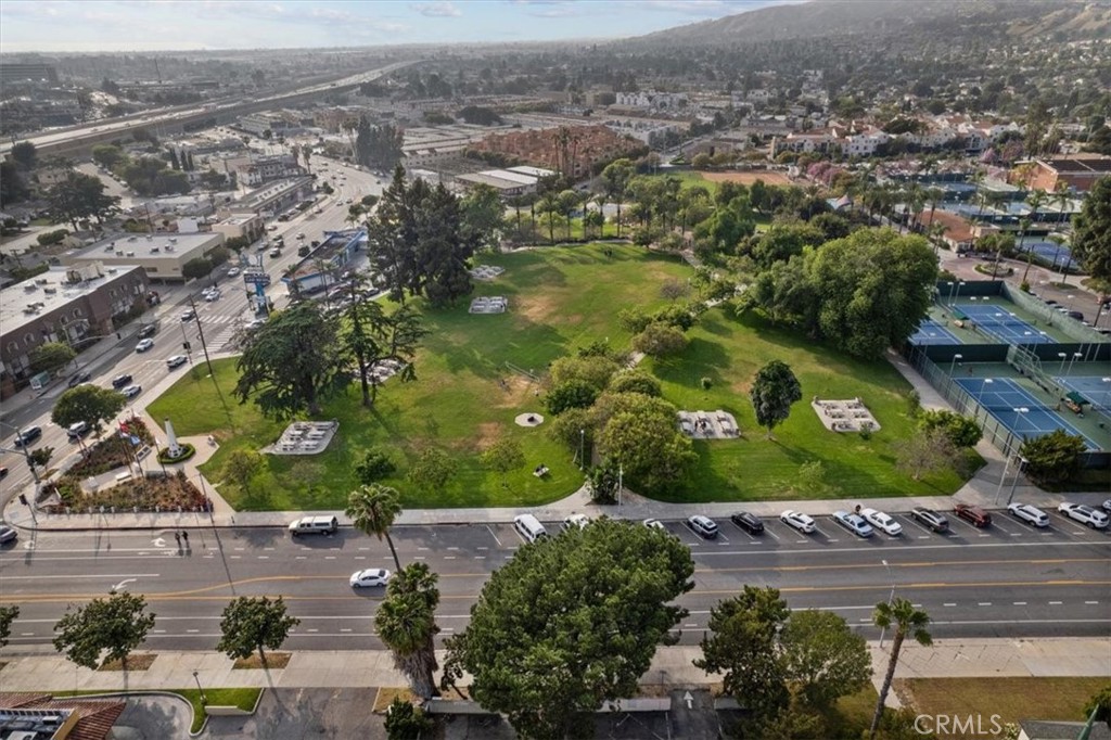 231 Bethany Road 310