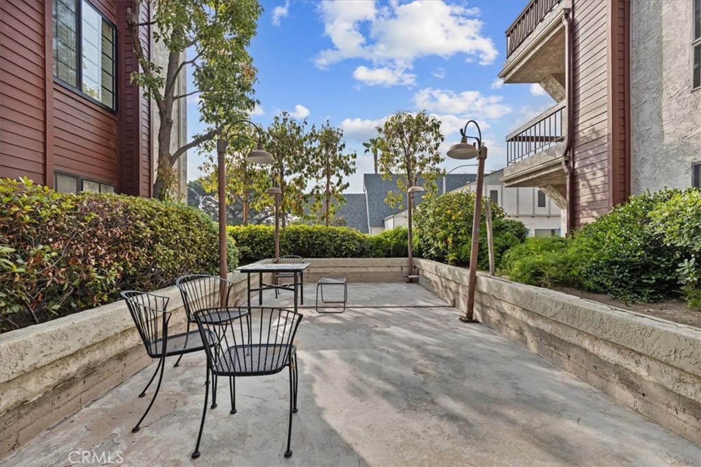 231 Bethany Road 310