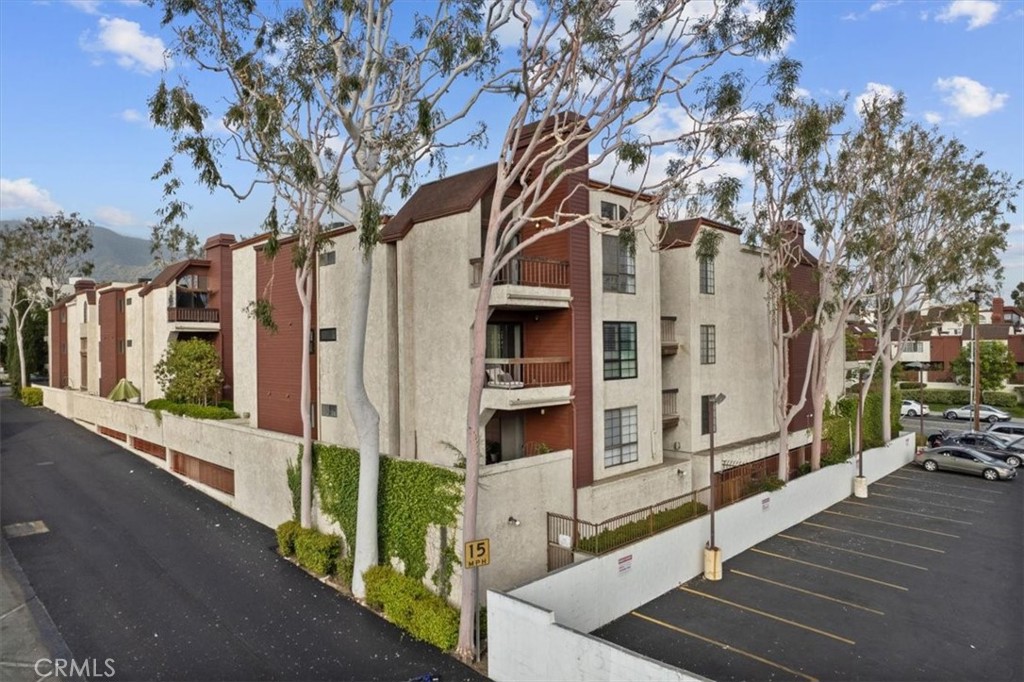 231 Bethany Road 310