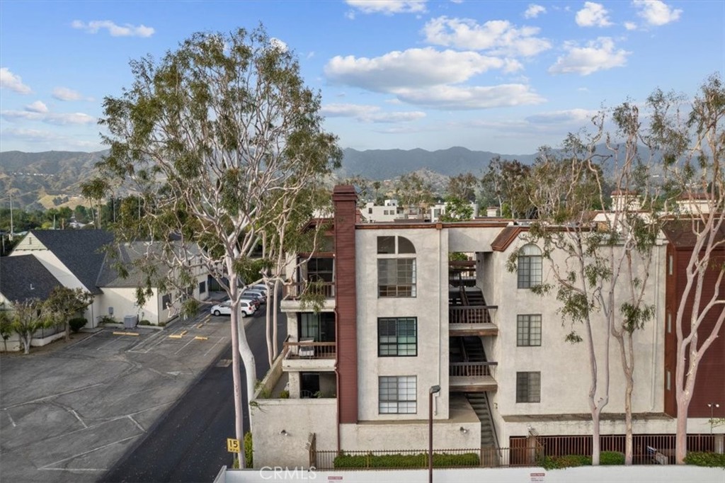 231 Bethany Road 310