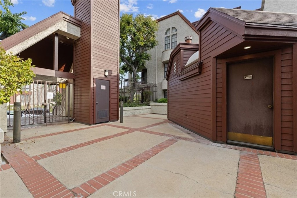 231 Bethany Road 310