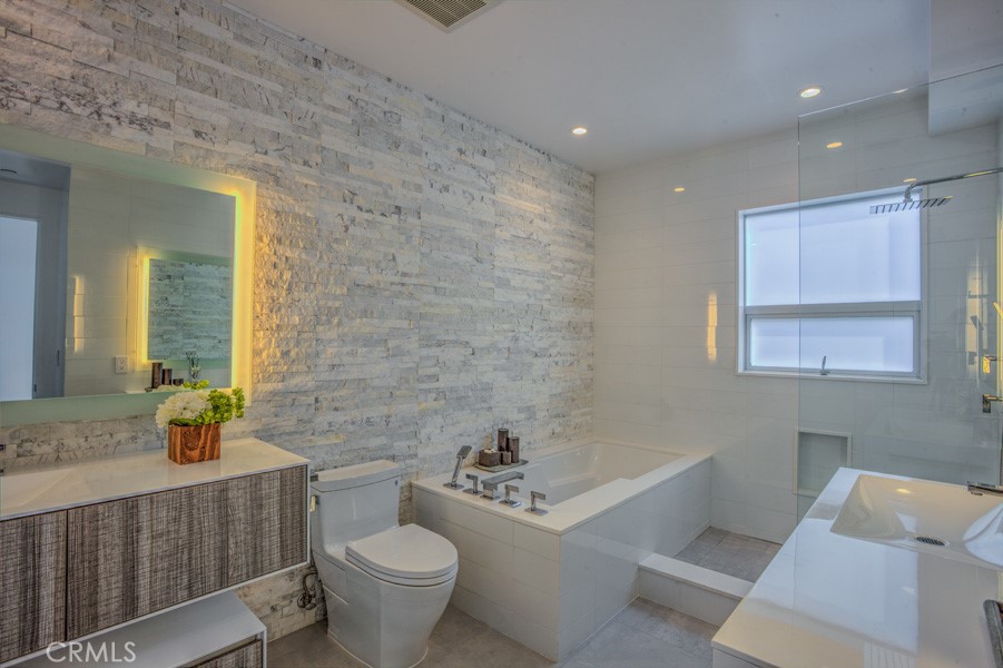947 4TH Street A