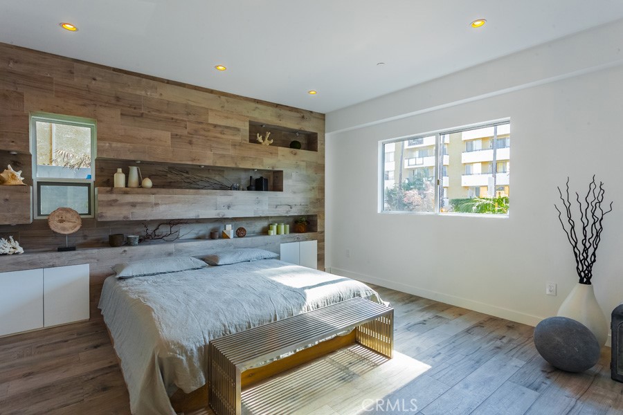 947 4TH Street A