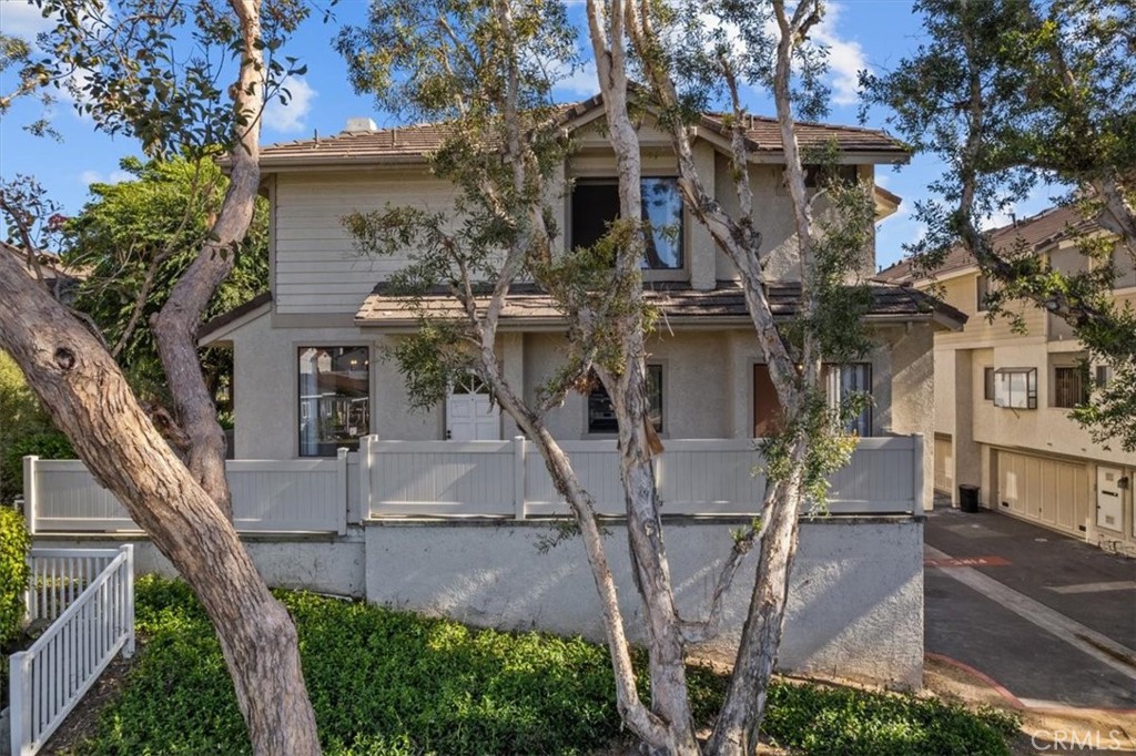 2621 Plaza Del Amo 504