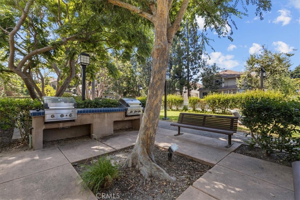 2621 Plaza Del Amo 504