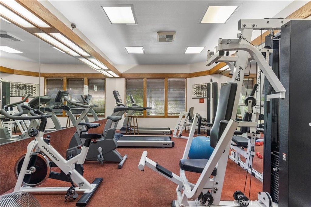 2621 Plaza Del Amo 504