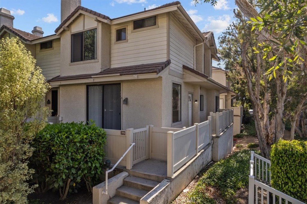 2621 Plaza Del Amo 504