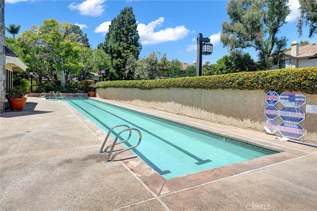 2577 Plaza Del Amo 720