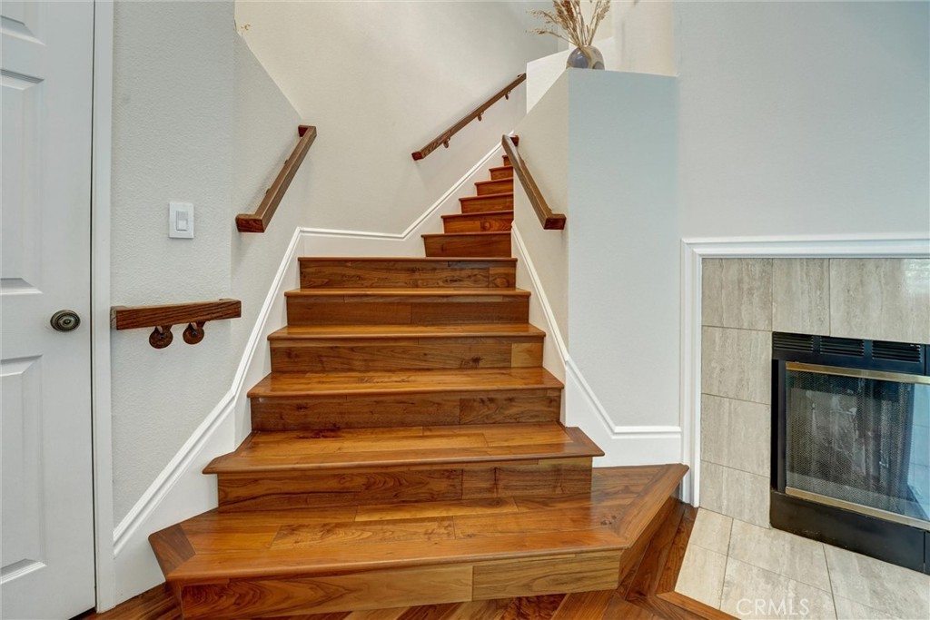 2577 Plaza Del Amo 720