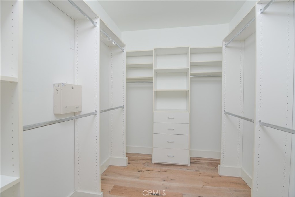 11848 Kiowa Avenue 305