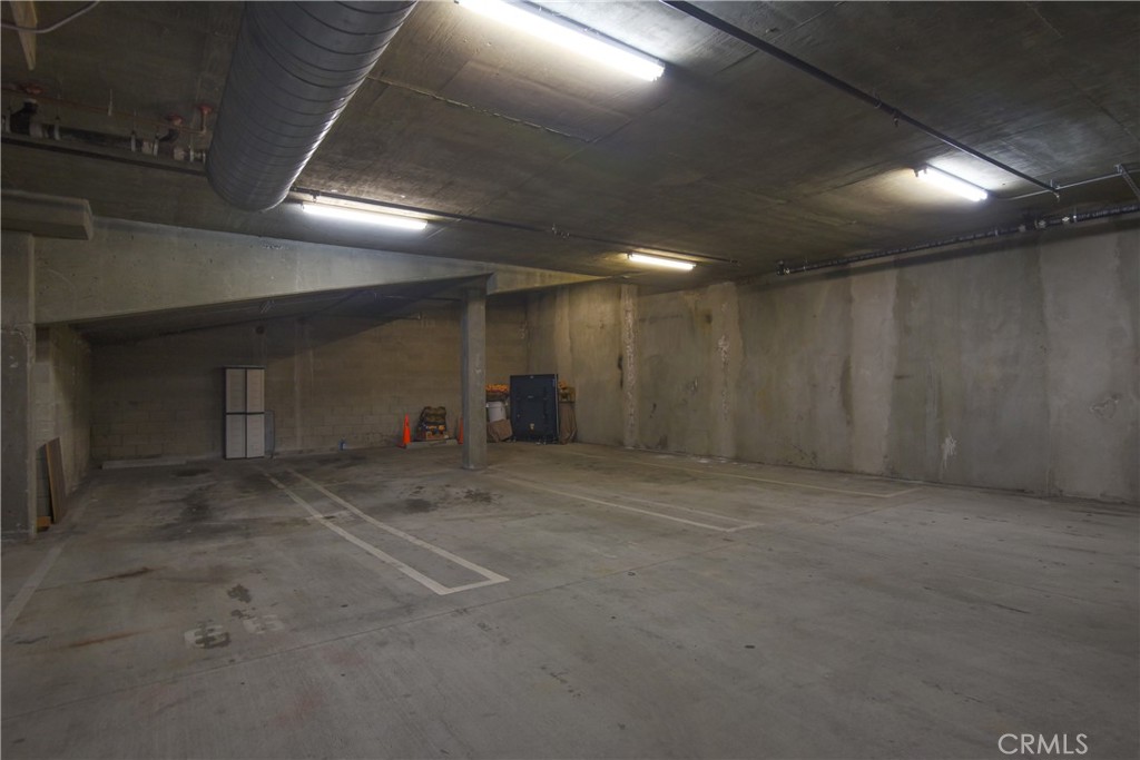 11848 Kiowa Avenue 305