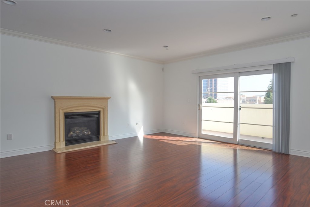 11848 Kiowa Avenue 305