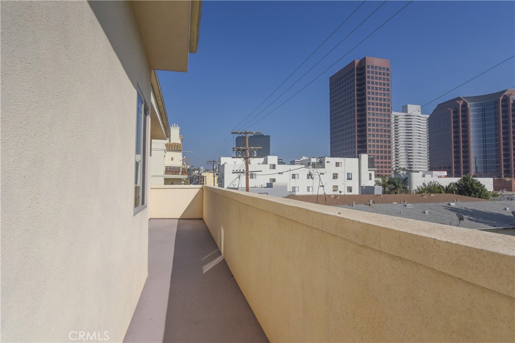 11848 Kiowa Avenue 305