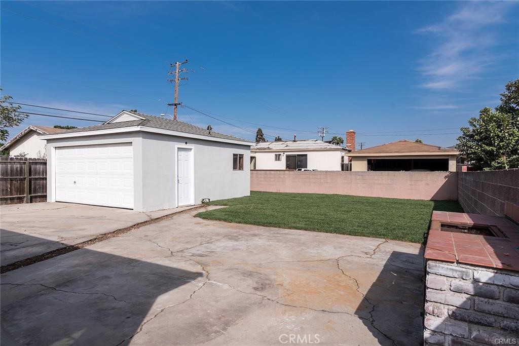 13906 Yukon Avenue