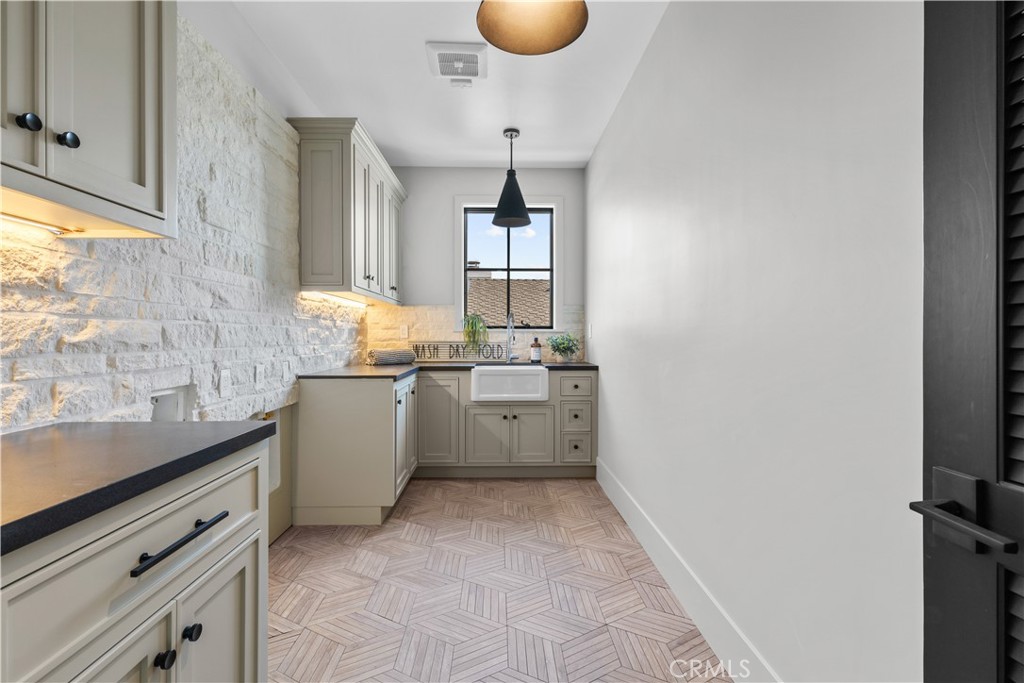 1504 9th Street