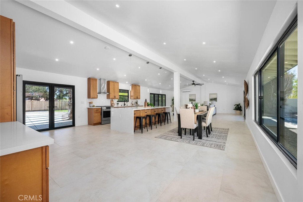 2890 N Farrell Drive