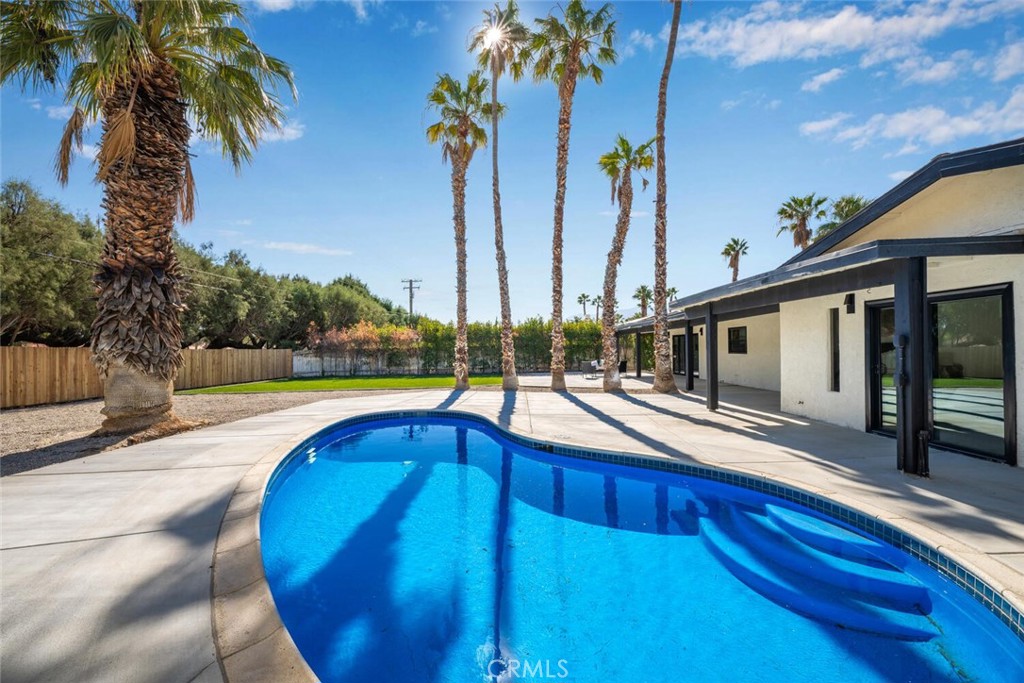 2890 N Farrell Drive